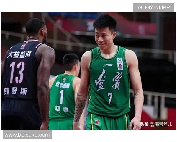 张镇麟强势回归杨鸣透露他渴望上场的决心今晚将为他报名参赛